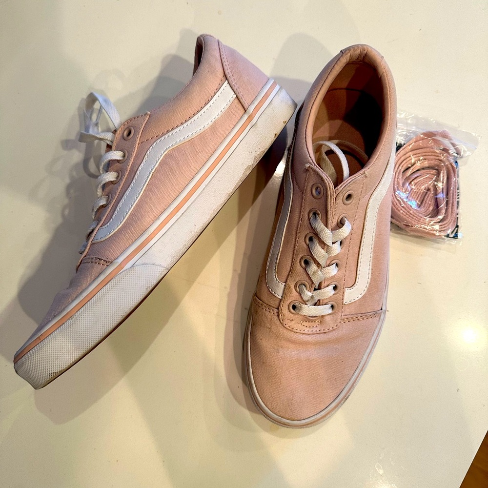 Pink Vans Old School
